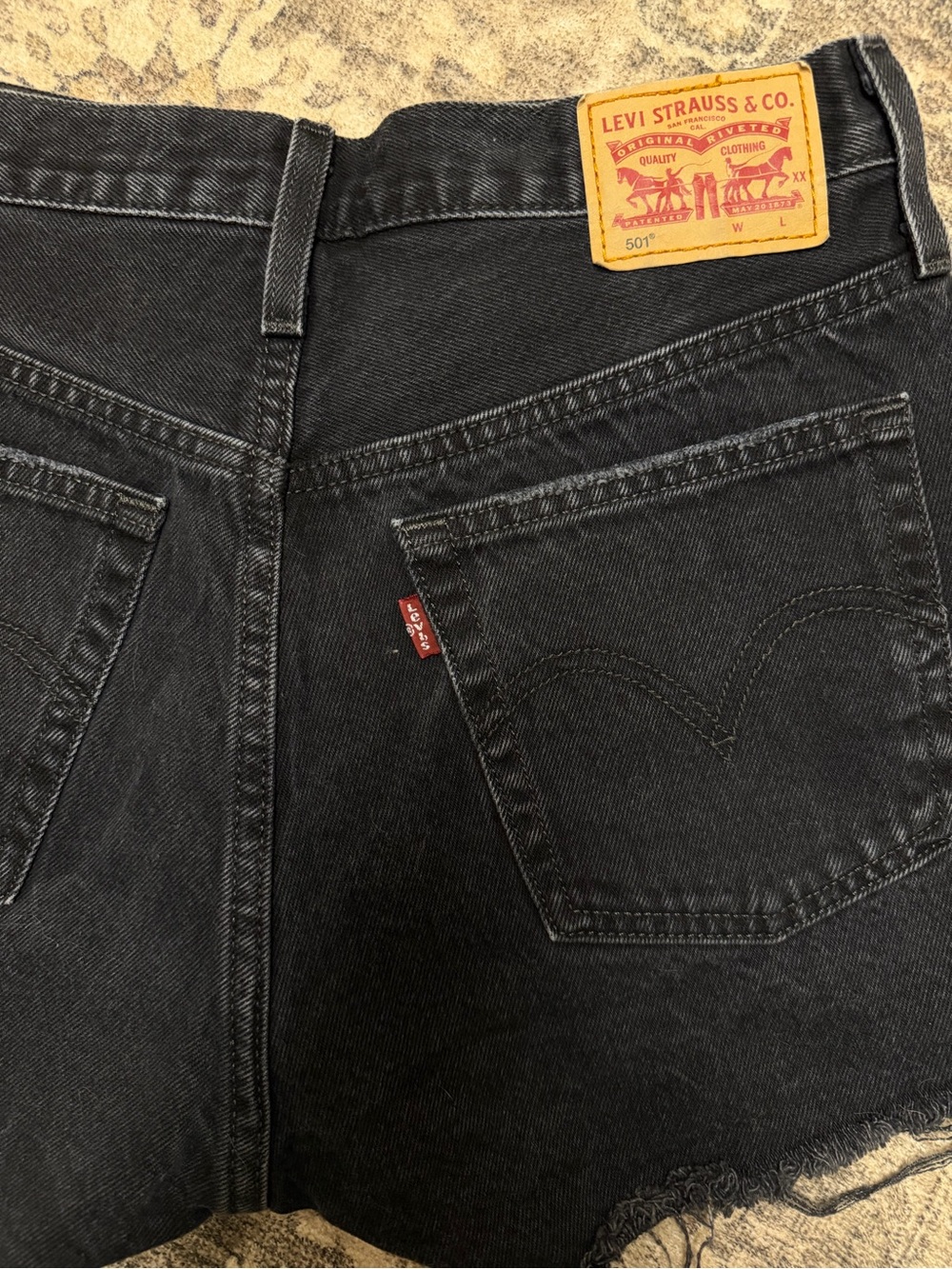 Levi 501 Black Denim Shorts - Picture 5 of 5